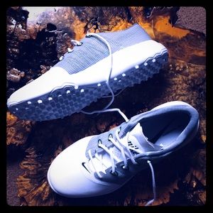 Nike Golf lunarlon sz7 NEW